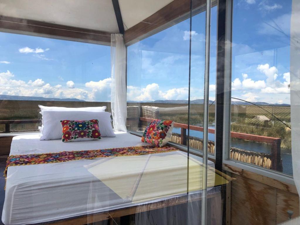 Amalia Titicaca Puno